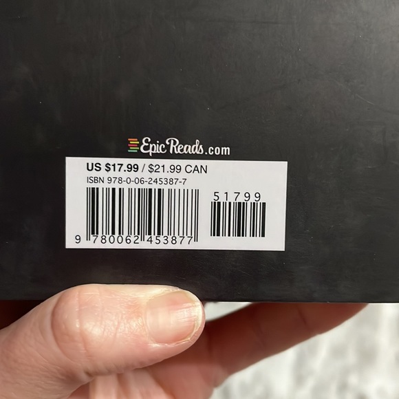 Joelle charbonneau books. 3/4 books in series.novella included in the white book - Picture 5 of 7